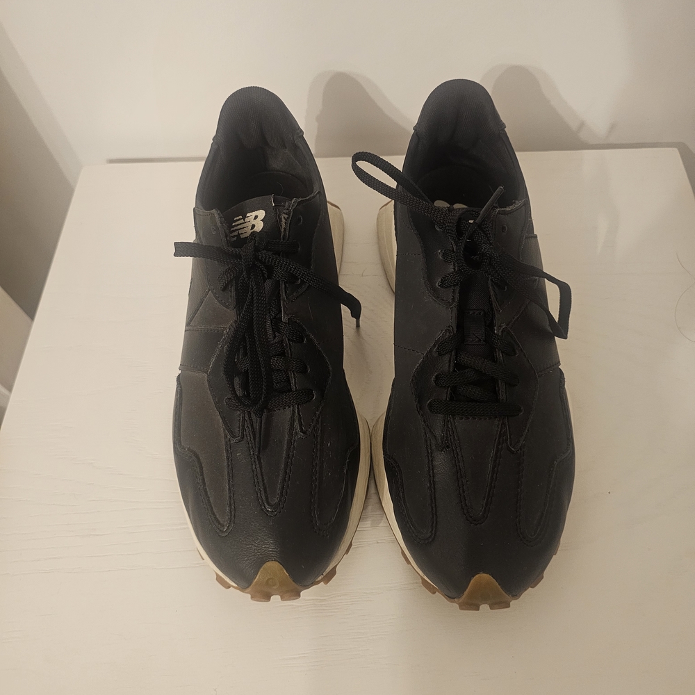 Black New Balance Sneakers